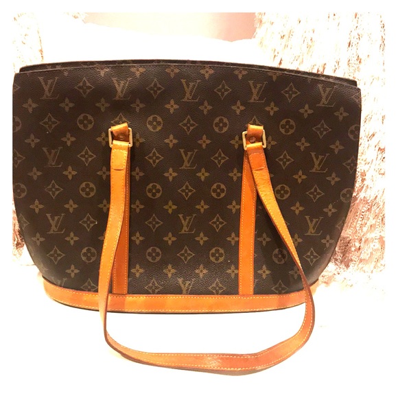 Louis Vuitton Handbags - Louis Vuitton Paris hand bag